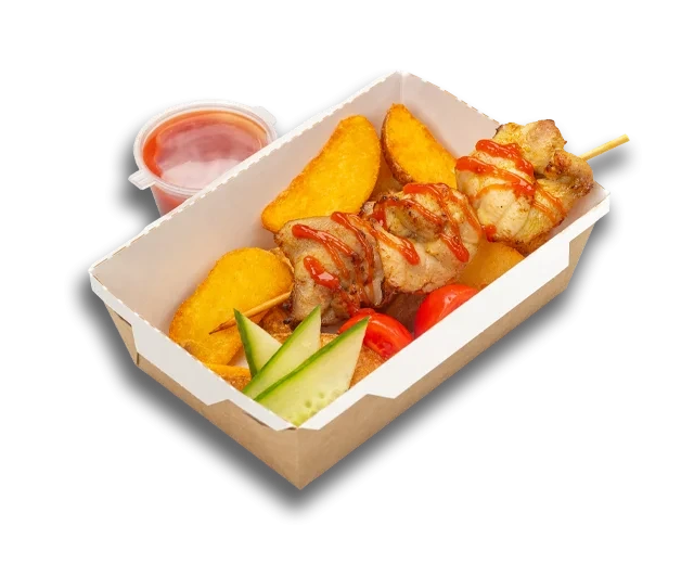 Якитори с картофельными дольками и кетчупом